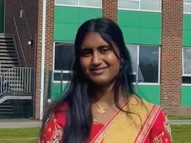 Hagitha, 16, London