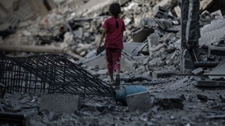 Help us reach more children affected by the Gaza-Israel conflict