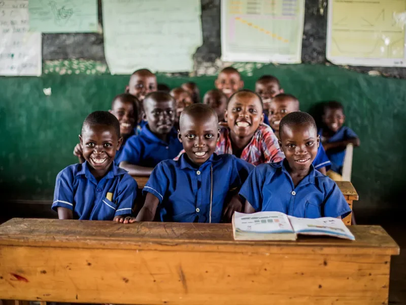 Children-in-Rwanda-at-schools