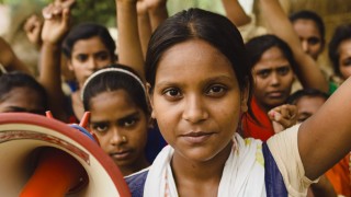 Girls campaigning against child marriage in India